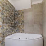 apartament bukowina - Tybet Turkusowy wanna z hydromasażem